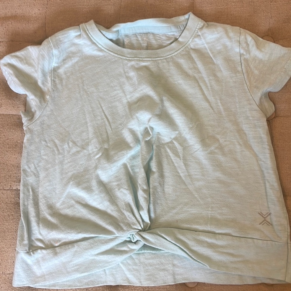 Xersion Crop Top Quick-Dri Workout Shirt